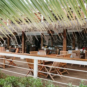 Hotel Long Bay